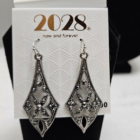 2028 Now and Forever Earrings - NWT - Picture 1 of 3